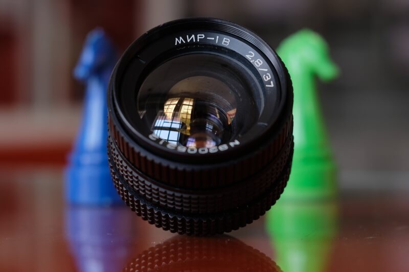 How to Check a Used Camera Lens